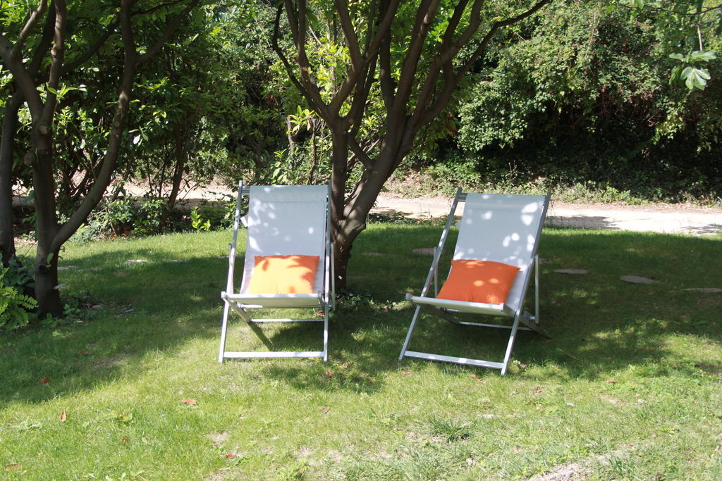 Bed and Breakfast La Bousquatiere Piolenc Екстер'єр фото